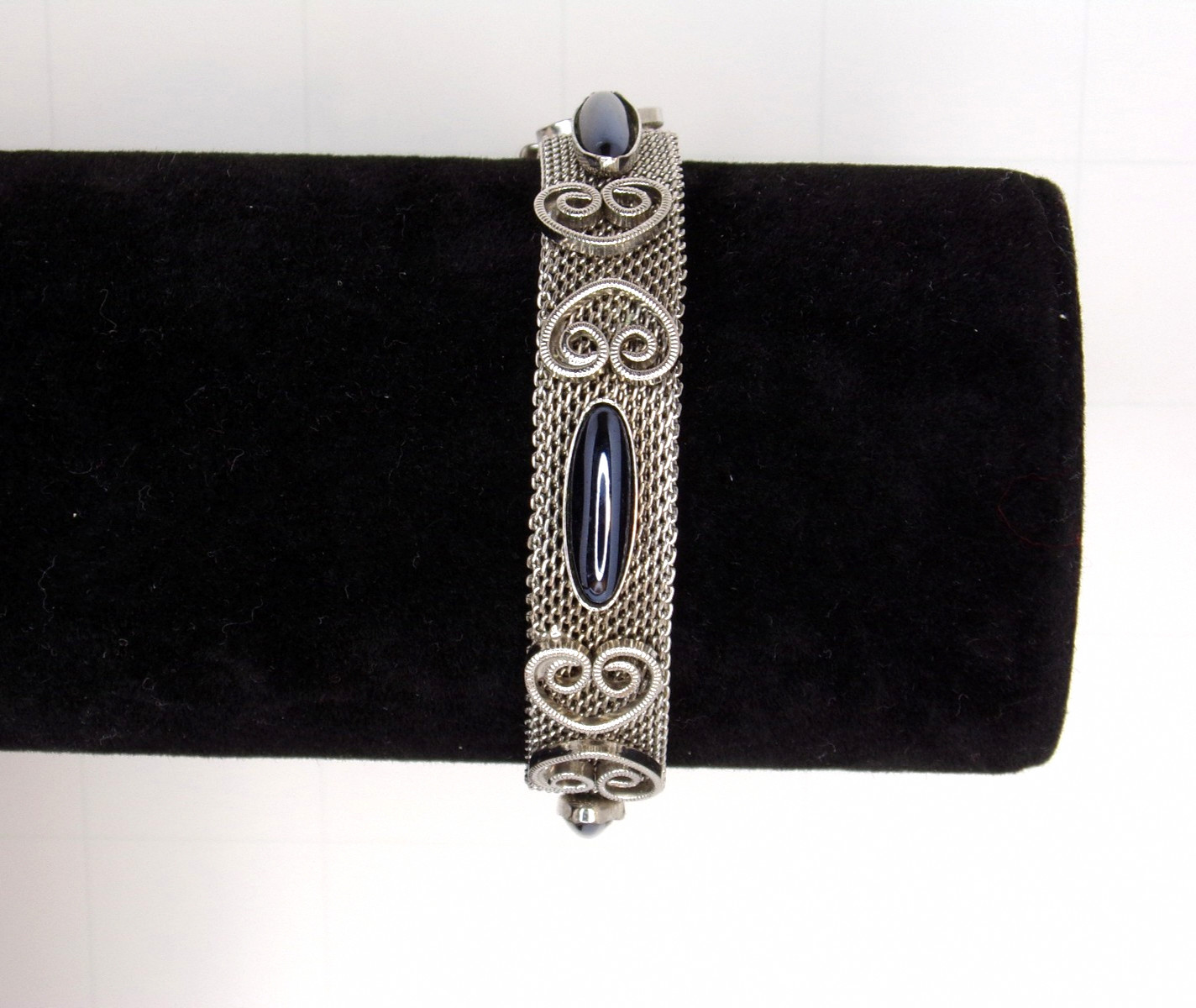 Vintage Mesh Silver Tone Belt Buckle Bracelet with Black Glass Stones, Jewelry