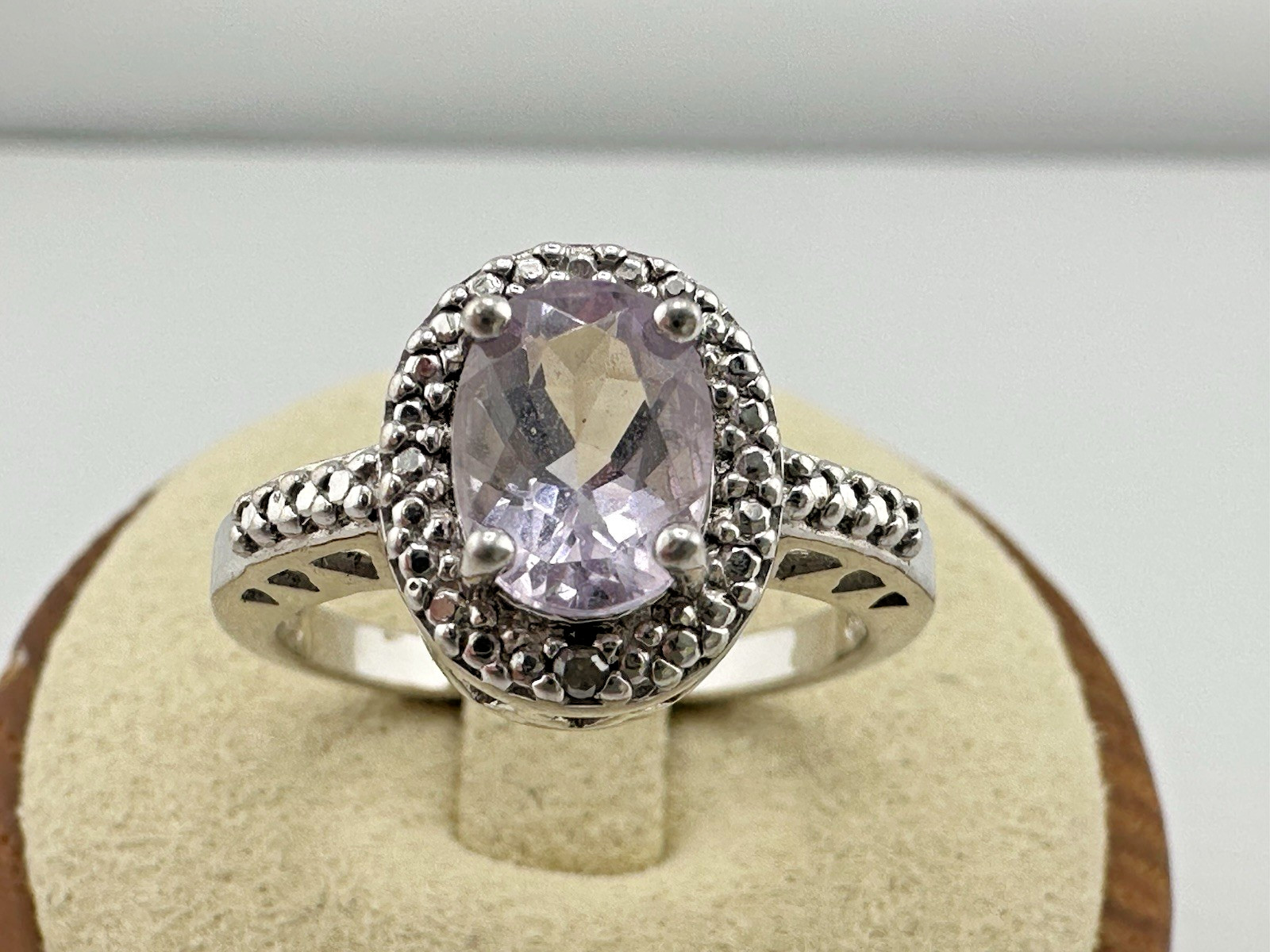 Vintage Sterling Silver Light Pink/Purple Colored Stone Accent Ring Sz 7