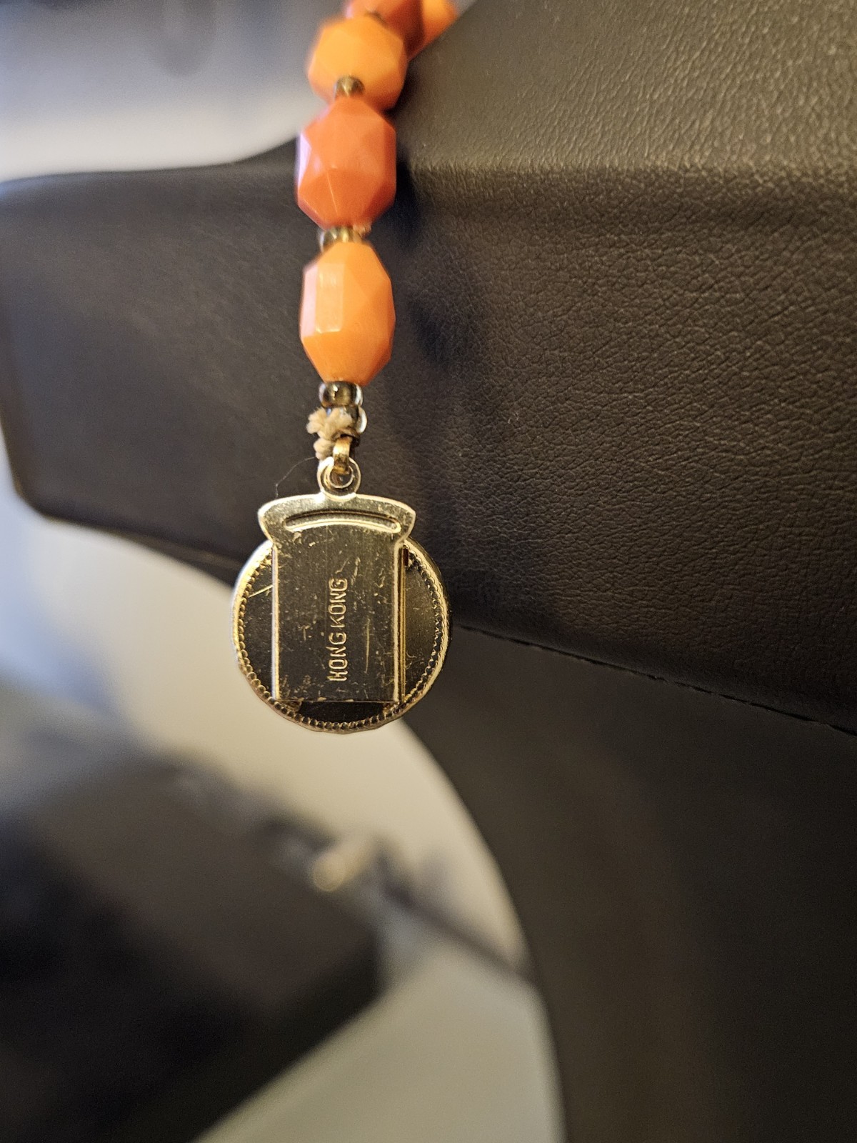 Vintage faceted orange acrylic bead necklace. Stretch Stone Bracelet