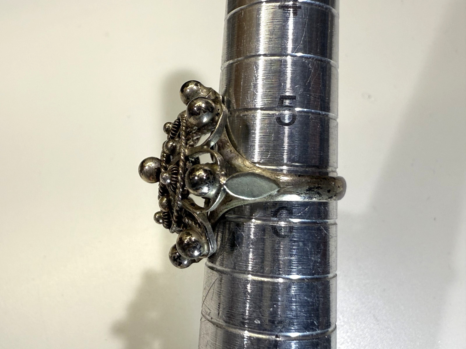 Vintage Tested Sterling Silver Domed Ornate Cannetille Filigree Ring Size 5.75