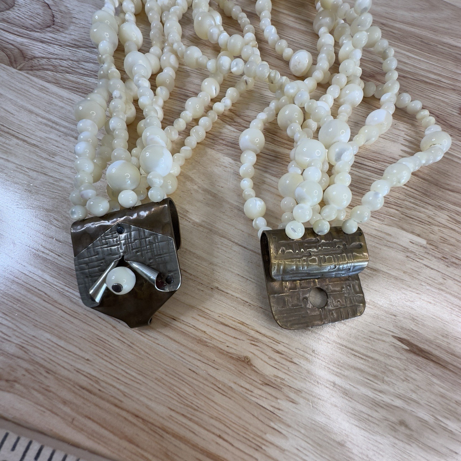 VTG Artisan Necklace Charlene Biesele Mother of Pearl Bead & Repousse Brass 20″