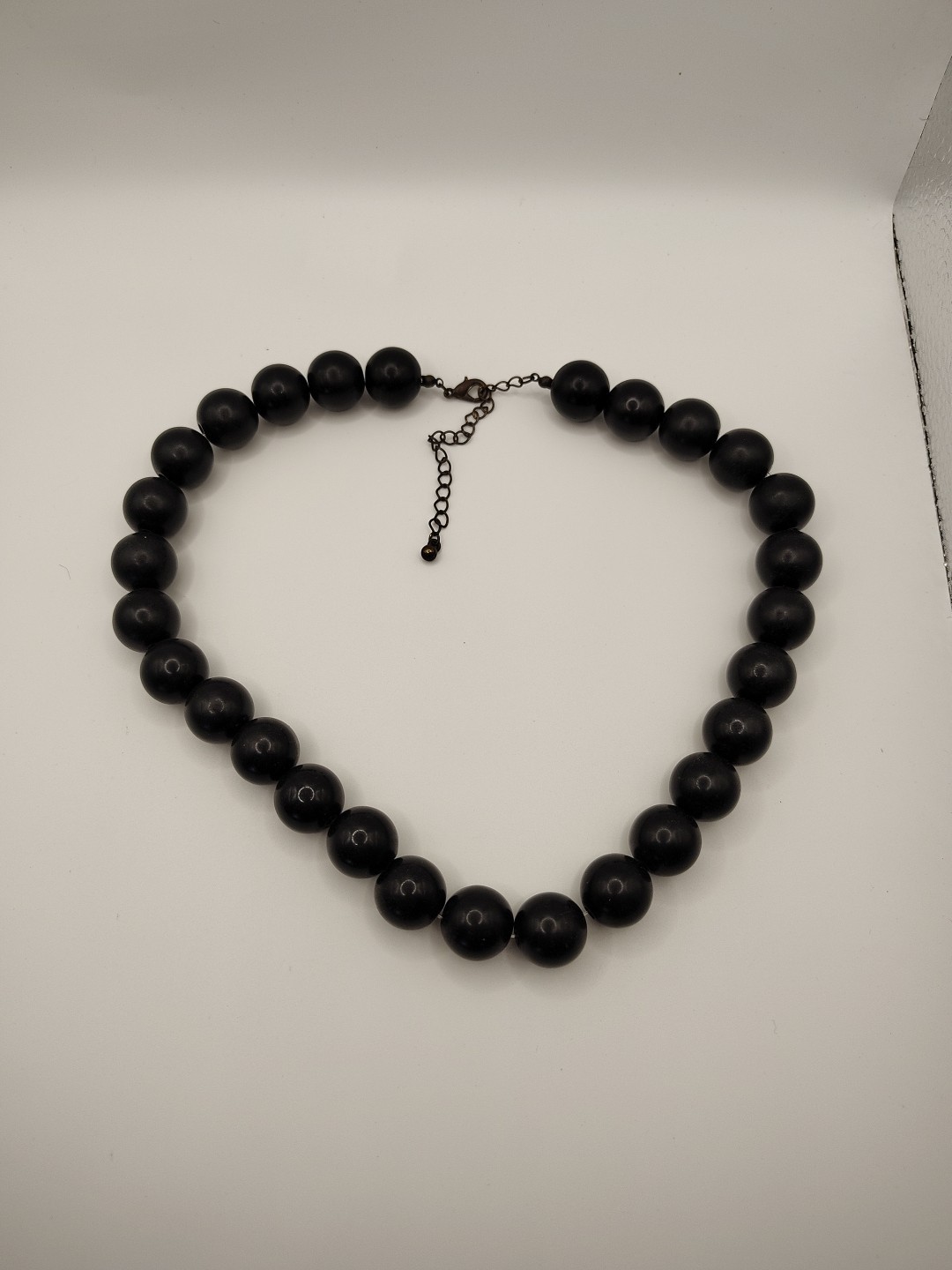 Vintage Costume Jewelry Necklace Black Beads With Lobster Claw Clasp 9″