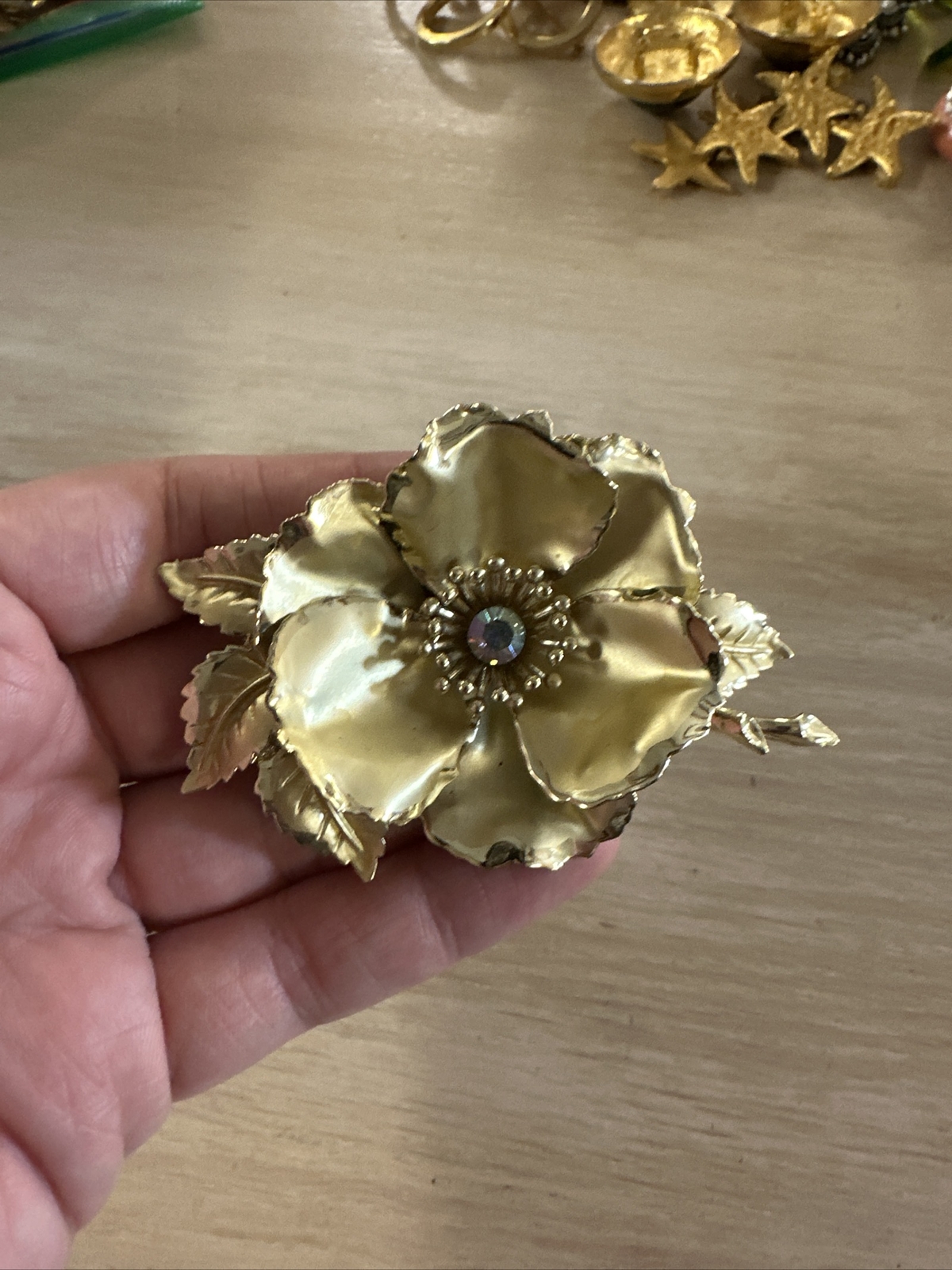 Vintage Coro Gold Tone Poppy Flower Brooch Pin