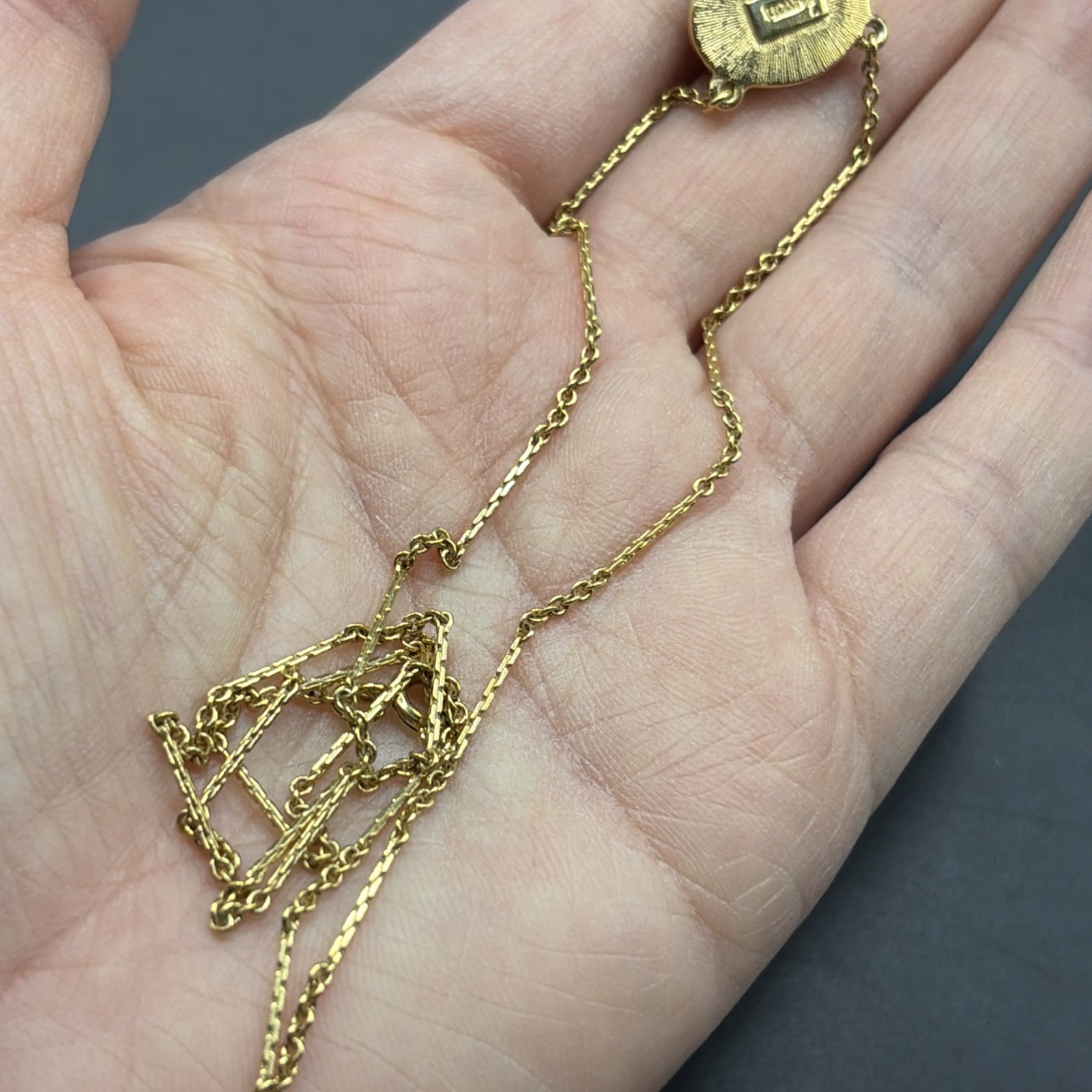 Vintage 1980 Avon Snow Fanasty Necklace Clip On Earring Set Gold Black
