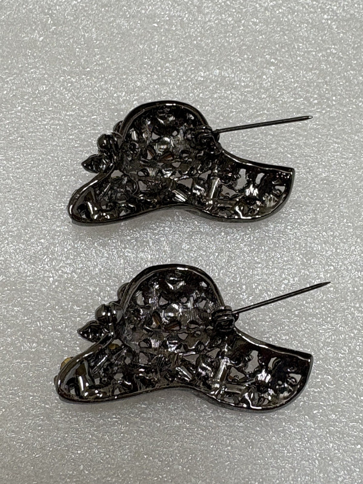 Vintage Red Iridescent Rhinestone Open Work Hat Brooch Pin Lot of 2 RHS Lovely