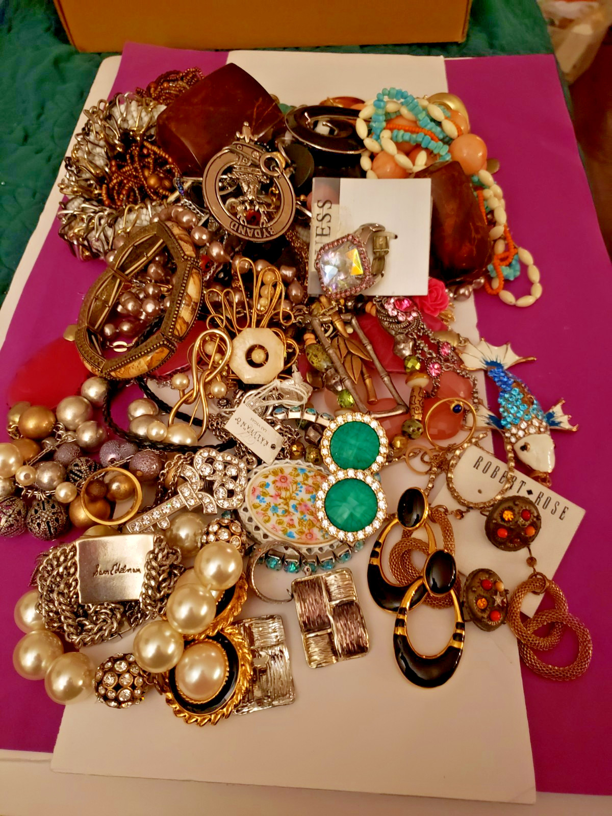Vintage/Now Jewelry Lot Resell Craft Repair Mostly Wearable Many Signed 4.15 lbs