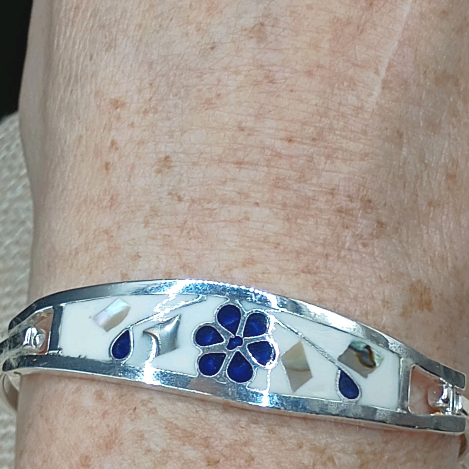Alpaca Mexico Silver Cuff Bracelet Blue Lapis Abalone Inlay Flower 6.5″ Unworn
