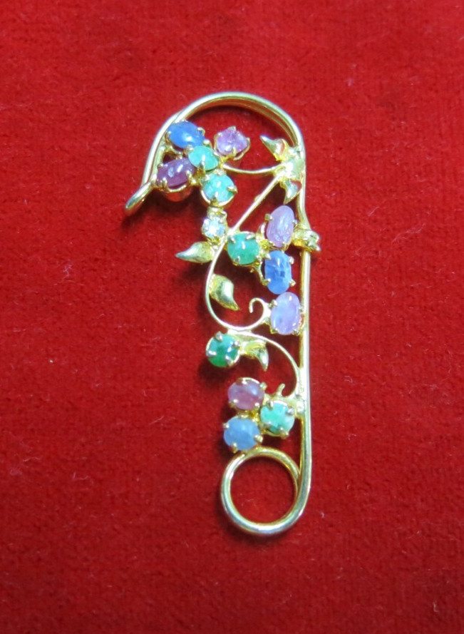 Vintage 22K Gold Plated Flower Pendant with Natural Gem Jade Ruby Cabochons
