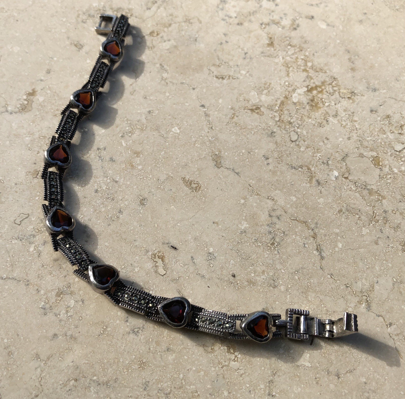 ❤️✨Genuine VINTAGE STERLING SILVER MARCASITE GARNET HEART ESTATE Tennis Bracelet