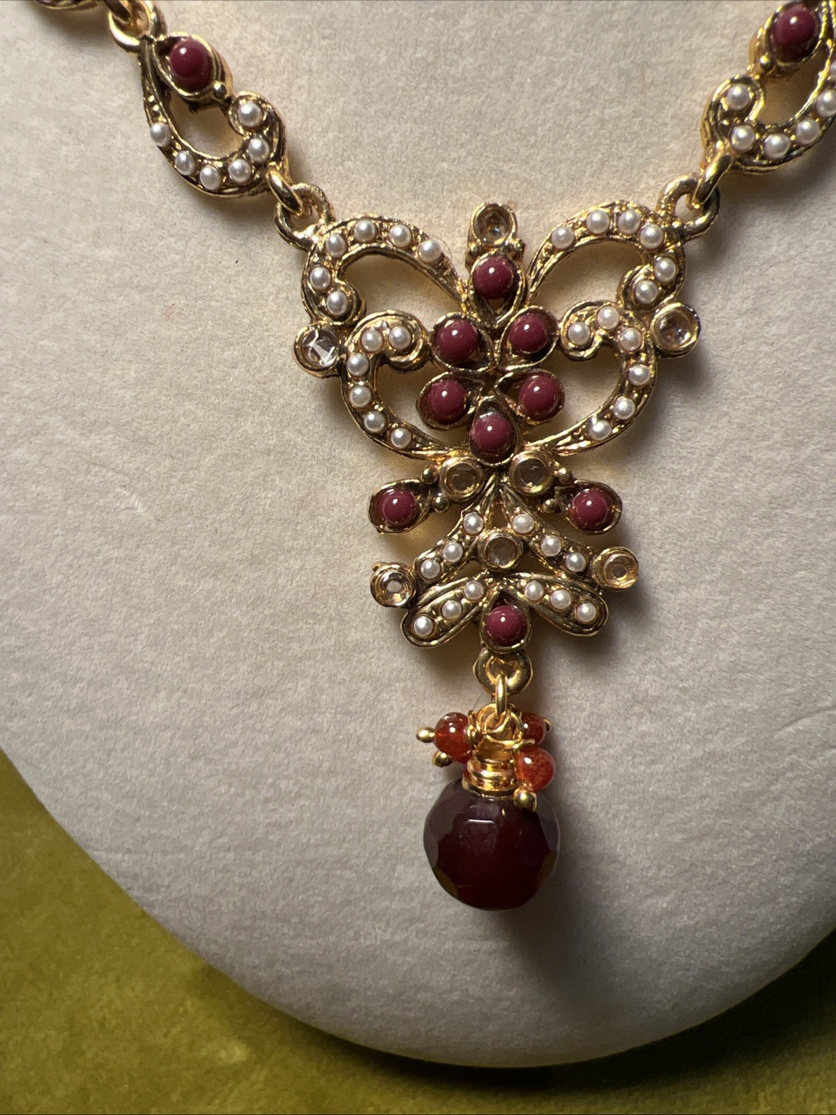 Vtg Victorian Style Ruby Red Glass Gold Tone Indian Bollywood Choker Necklace