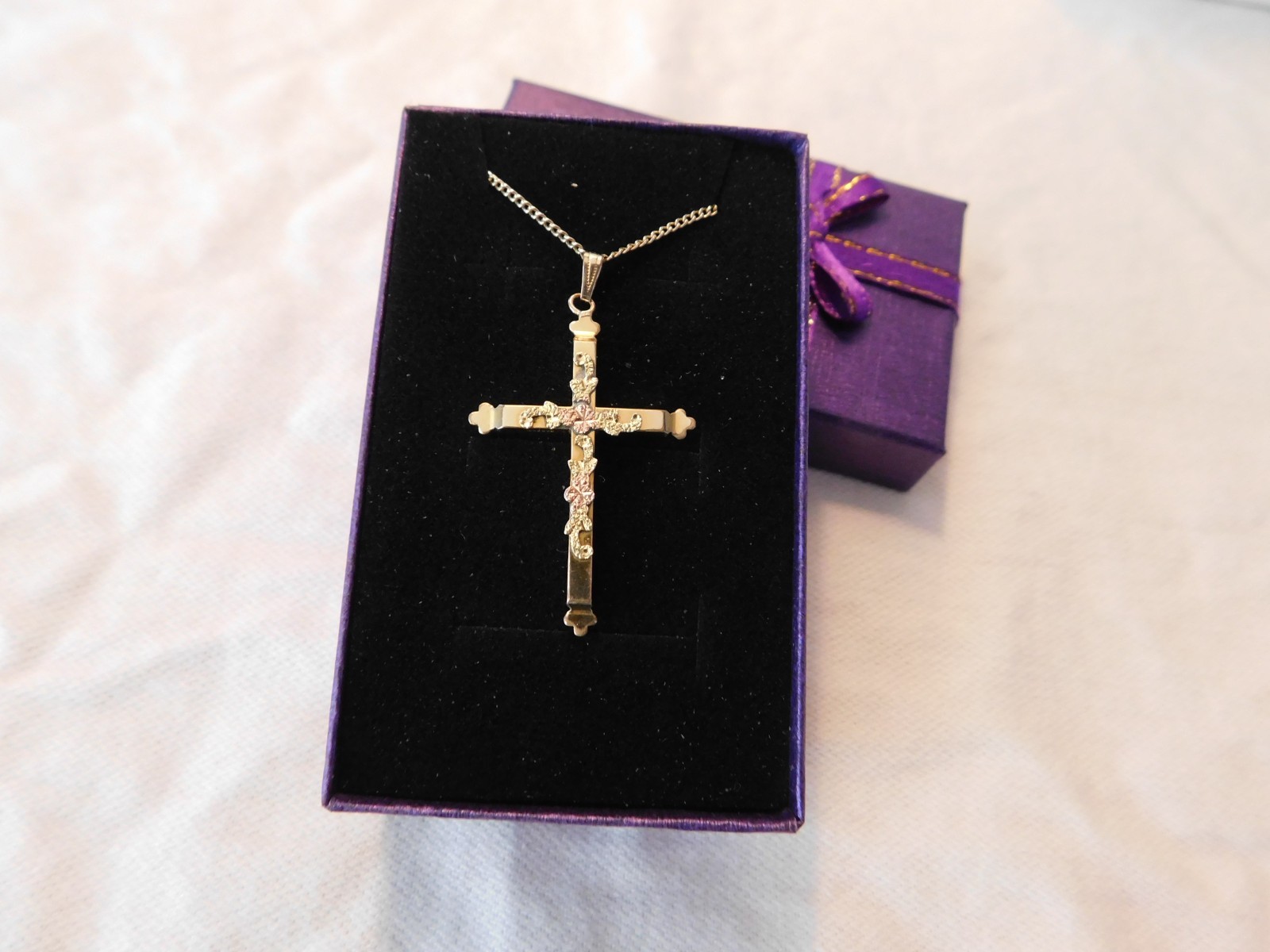 Antique 12K Gold Filled Cross Pendant Necklace