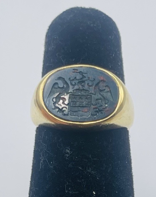 Antique French 18k Yellow Gold Bloodstone Crest Signet Ring Size 4.75