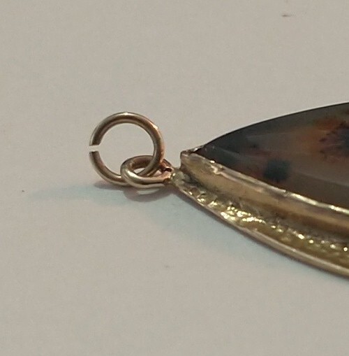 Vintage English 9 Karat Gold Portrait Agate Pendant
