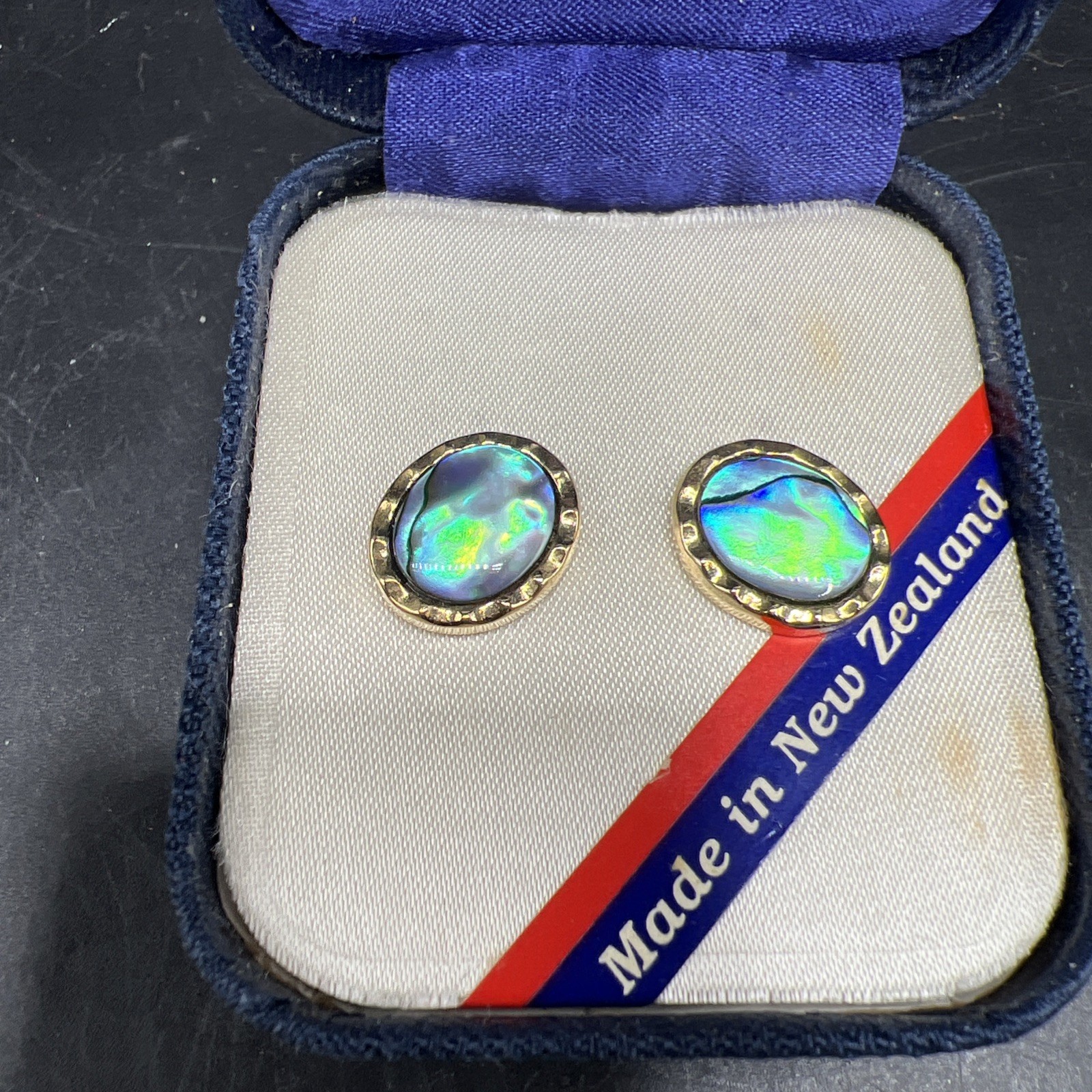 VTG ARIKI Blue Abalone New Zealand Paua Shell Earrings 22k Gold Plate NOS