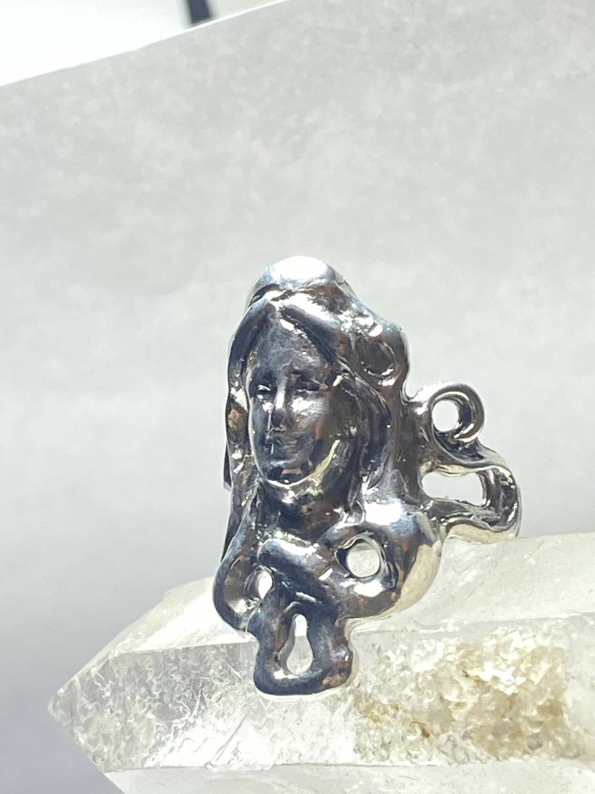 Face ring with long hair art deco influences sterling silver