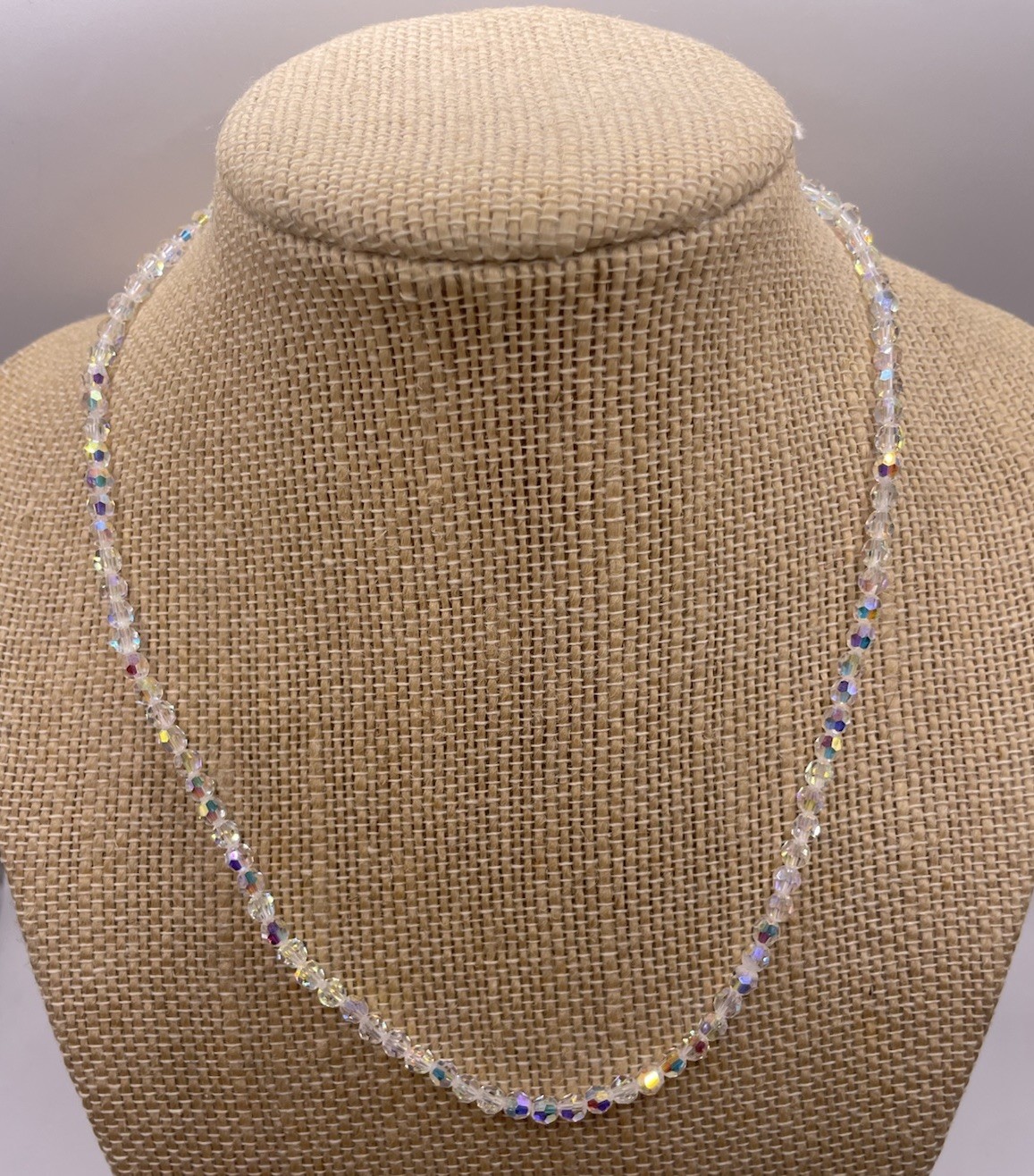 Vintage Aurora Borealis AB Faceted Crystal Glass Bead Necklace 16″ Iridescent