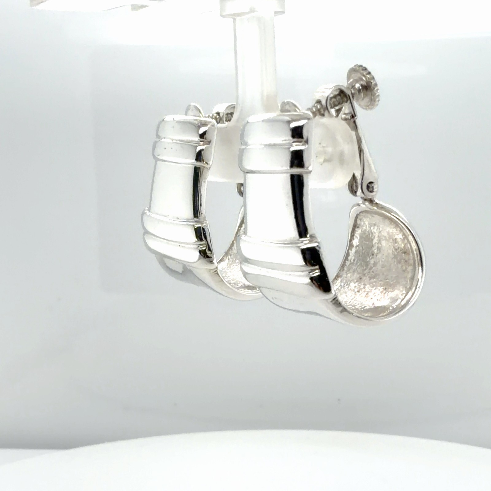Vintage Napier Rhodium Plated Ribbed Hoop Adjustable Clip On Earrings