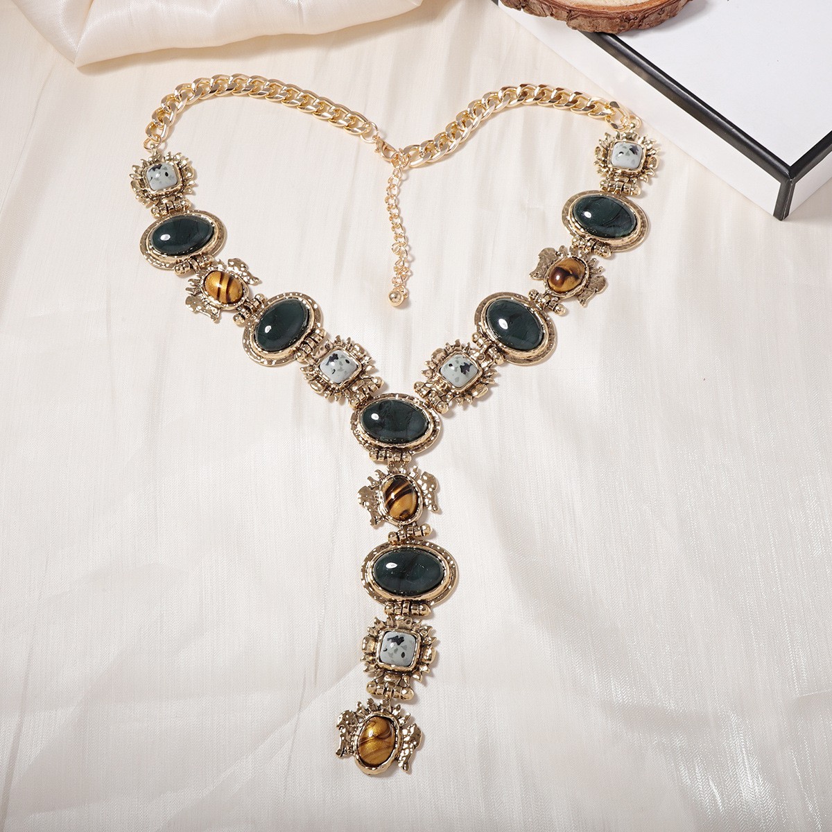 Vintage Glam Green stone Tiger Eye Choker Gold Victorian Statement Necklace gift