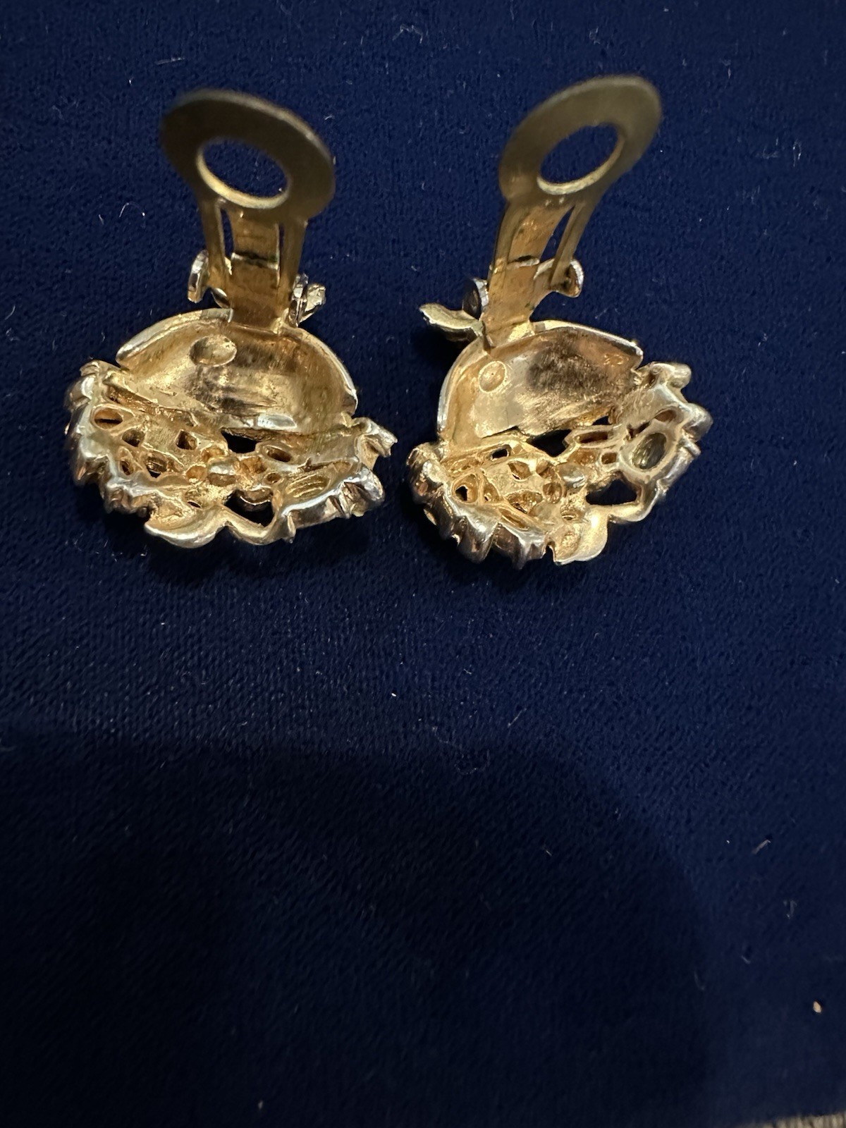 Coro Pegasus Signed Rhinestone Basket Brooch/Pin & Earrings Set Amazing READ