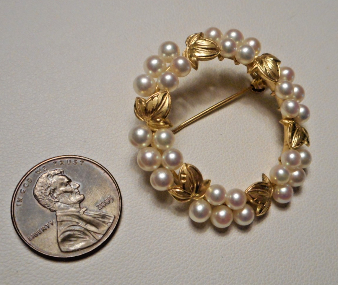 Early Signed K Mikimoto Tokyo 14K Gold Cultured Pearl Leafy Circle Brooch 10.4g