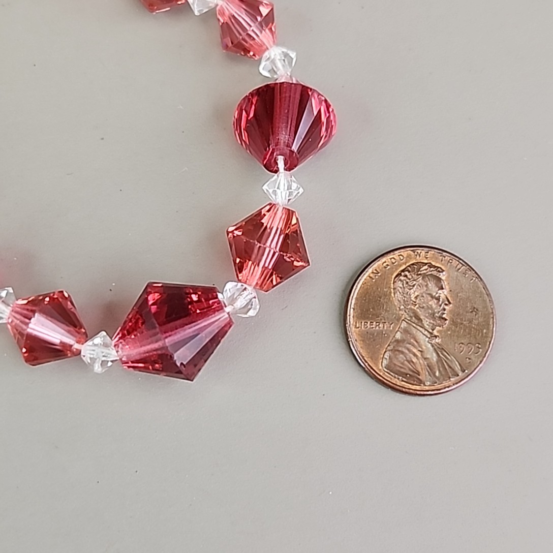 Vintage Glass Beaded Necklace Pink Bicone Graduated Short Choker 14″