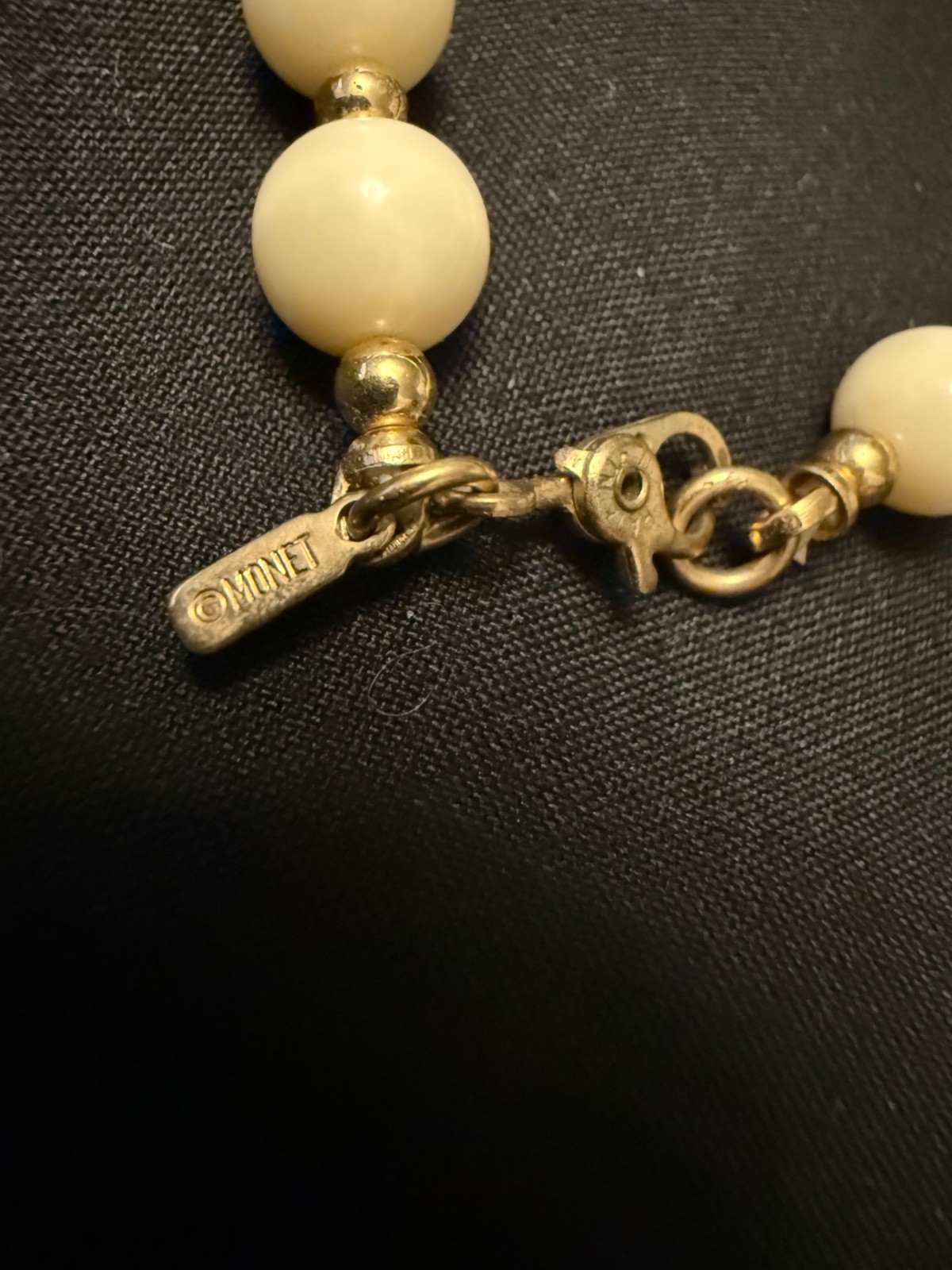 Vintage Monet White Beaded Signed Bracelet Gold Tone Chic Classic Sister Clasp
