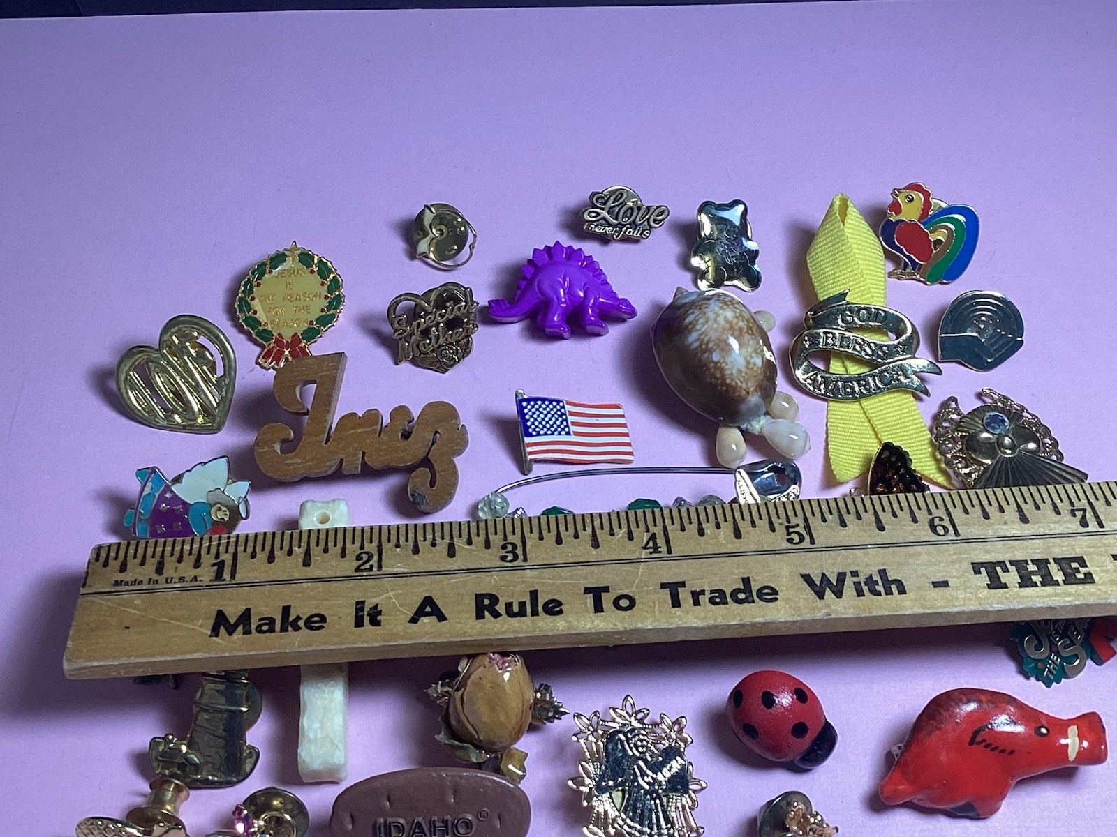 Lot of 30 Novelty Pins and Brooches Vintage to Now Animals Bugs Angels Plus More