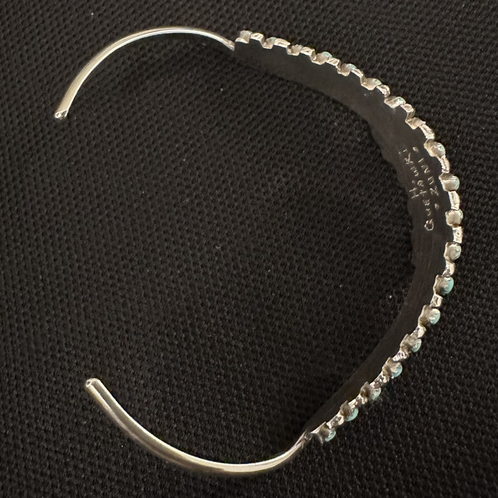 ESTATE STERLING NATIVE TURQUOISE SNAKE EYE ZUNI HENRIETTA QUETAWKI CUFF BRACELET