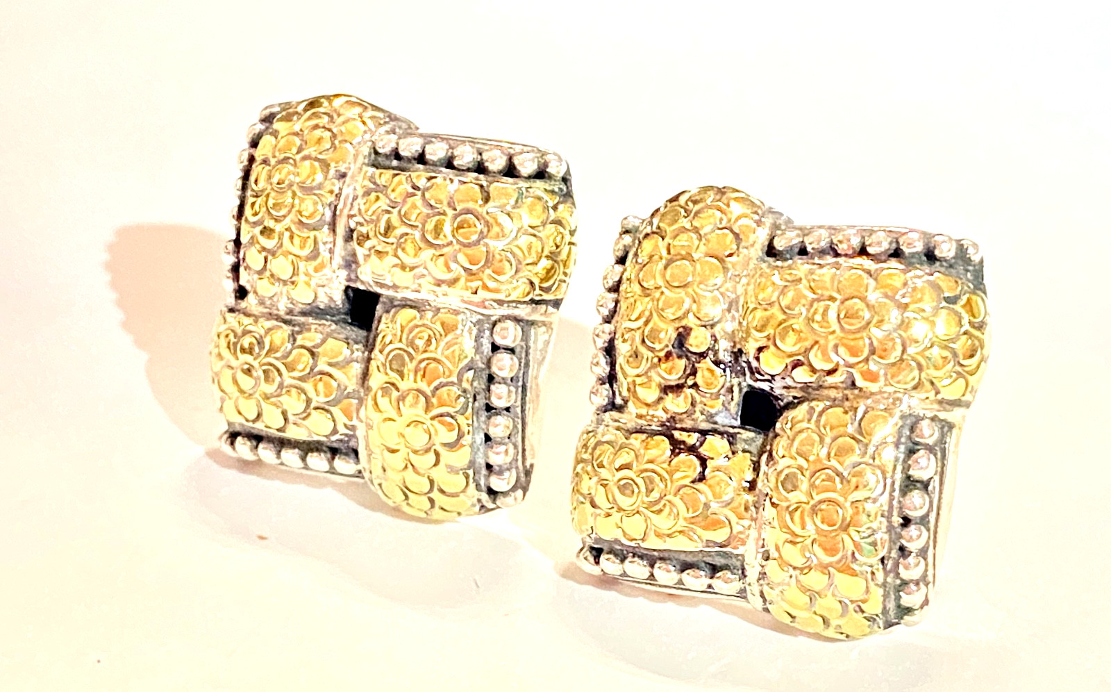 Vintage Sterling & 18k Gold John Hardy “The Dot Collection” Woven Earrings 3/4″