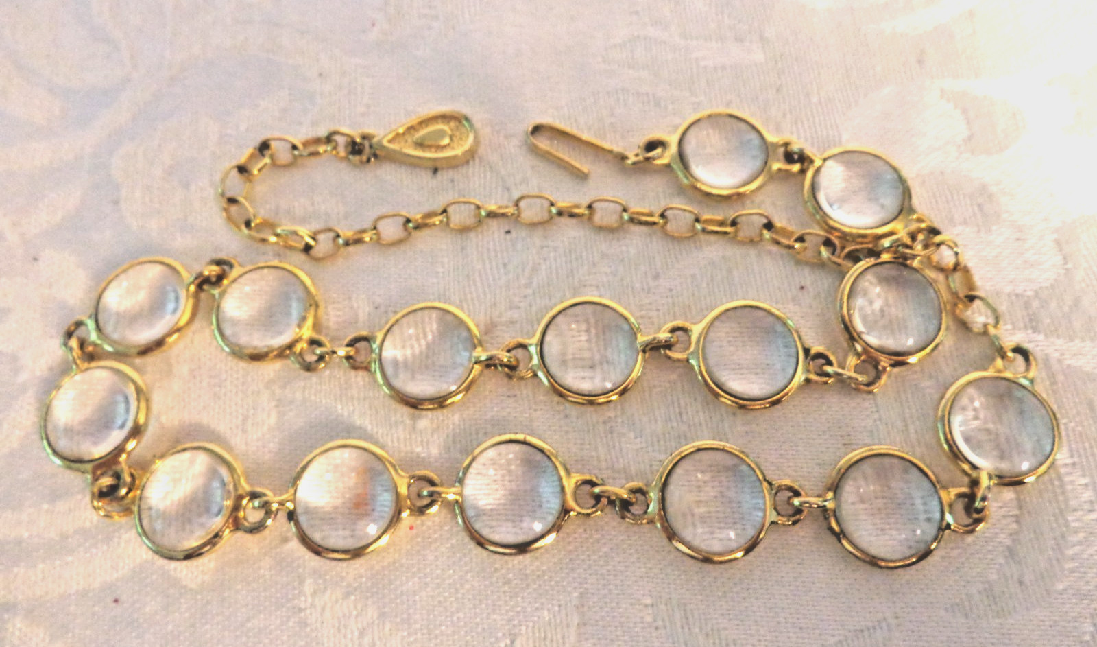 Vintage Bezel Set Round Clear Glass Bead Chocker Necklace 16 3/4″ with Extender