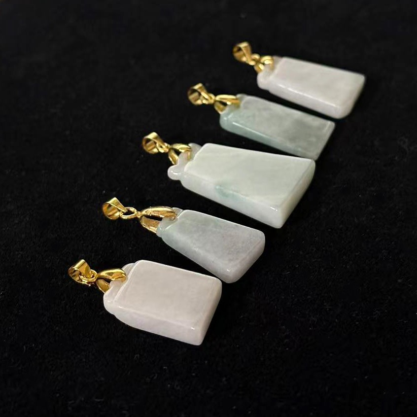 5 pcs Natural Jade Jadeit Pendants Amulet for Happiness Safety, Free 5 Necklaces