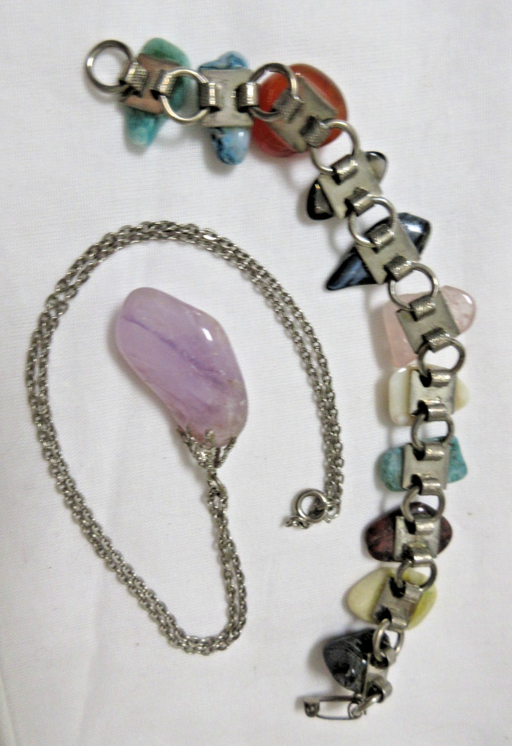 Vintage Silver Tone Polished Stone Pendant Necklace and Bracelet