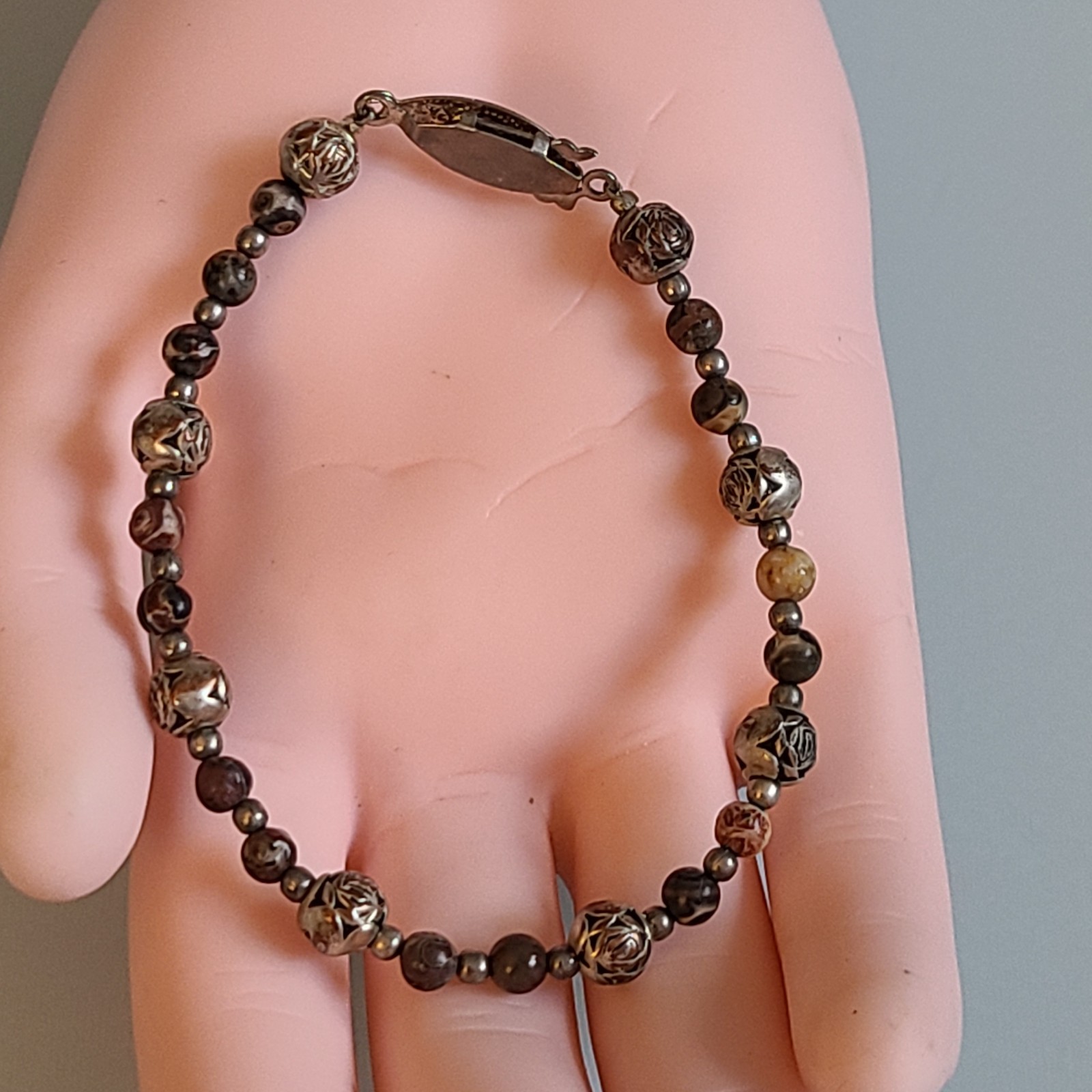 Vintage Silver Tone Rose & Agate Beaded Bracelet SMALL 6 INCH