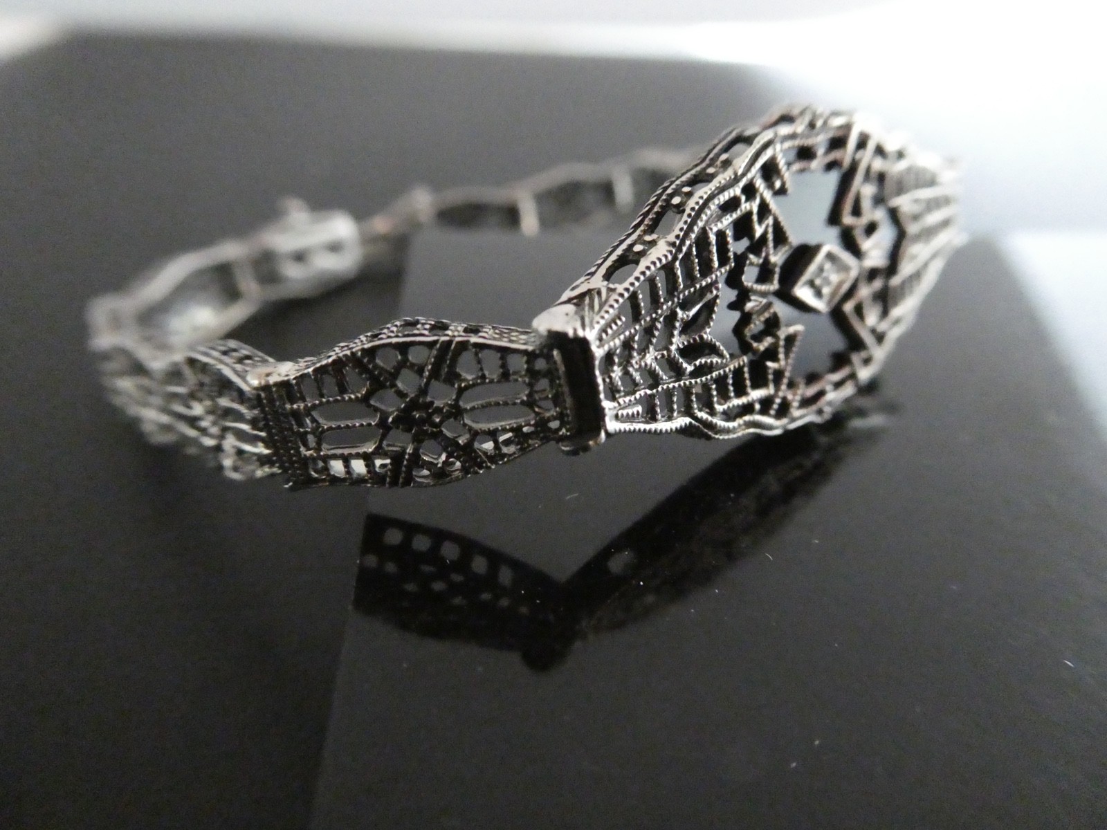 Vintage Diamond & Onyx Sterling 925 Filigree Tennis Style Bracelet Size 6 3/4″