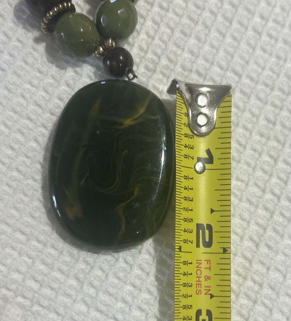 Green And Brown VTG Necklace With Large Green Pendant Lobster Claw Clasp