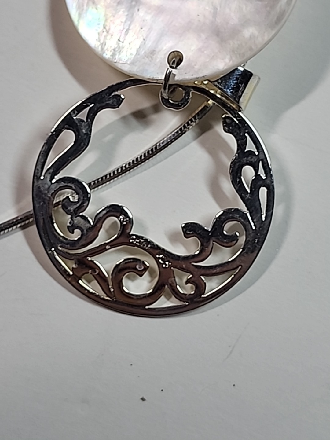 SX 925 Silver Sally C HSN Open Scroll Work MOP Medallion Pendant 16″ Necklace