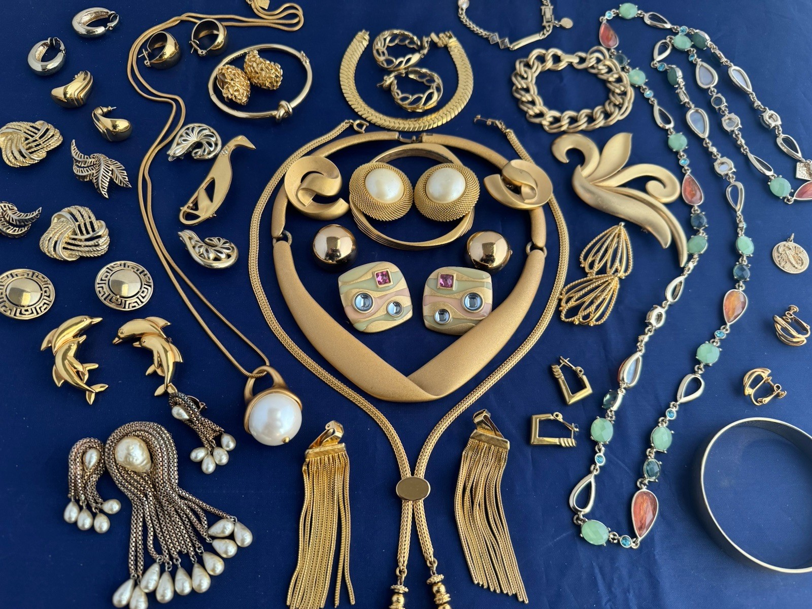 Vintage Now Jewelry Lot Gold Tone Monet AK Trifari Napier K Spade Erwin Pearl 30