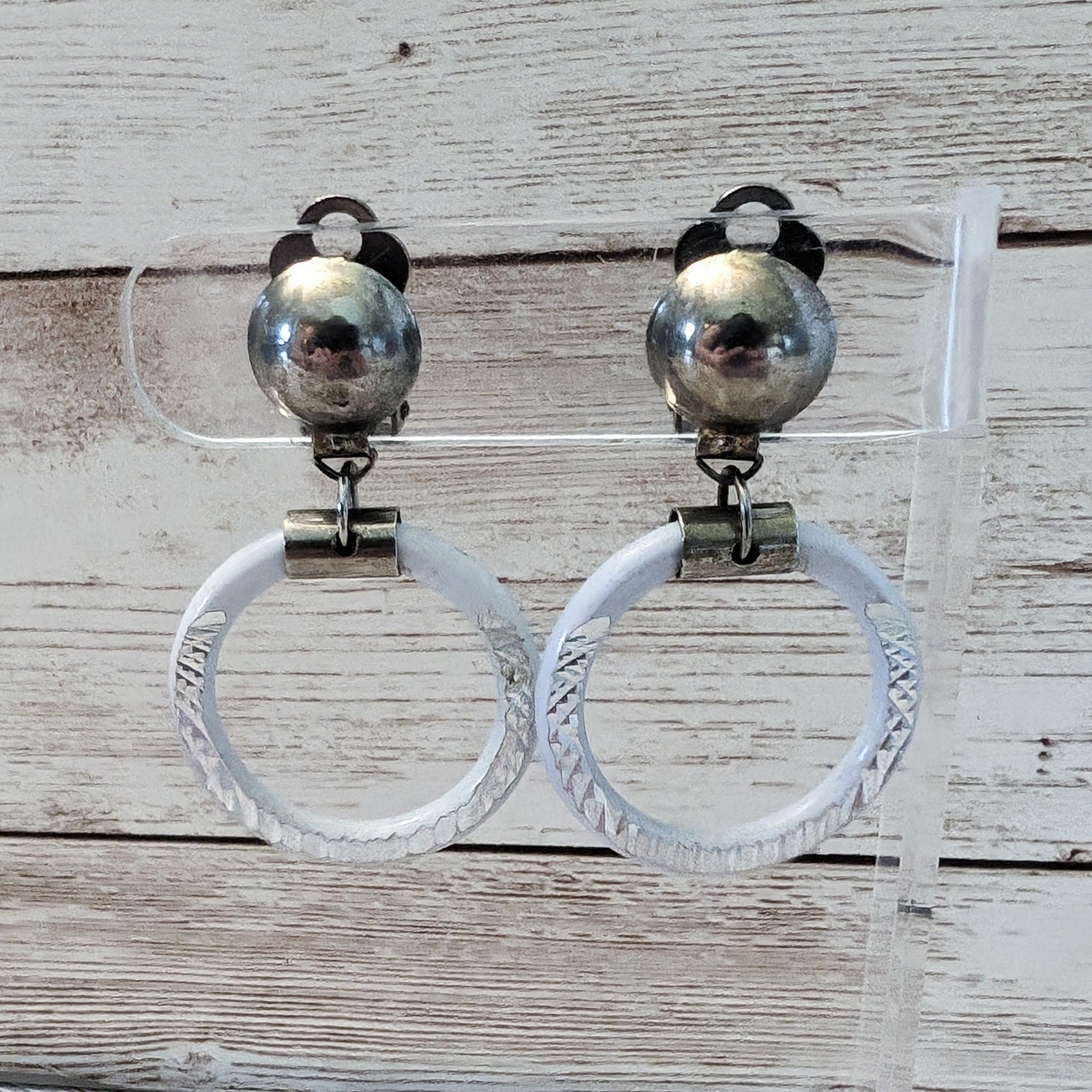Vintage Clip On Earrings – Off White and Mirrored Silver Tone Dangle