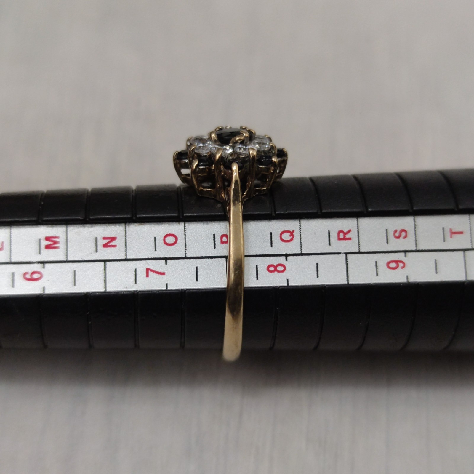 Vintage 9ct Gold Ring Sapphire Stones Solid Band Hallmarked Size P