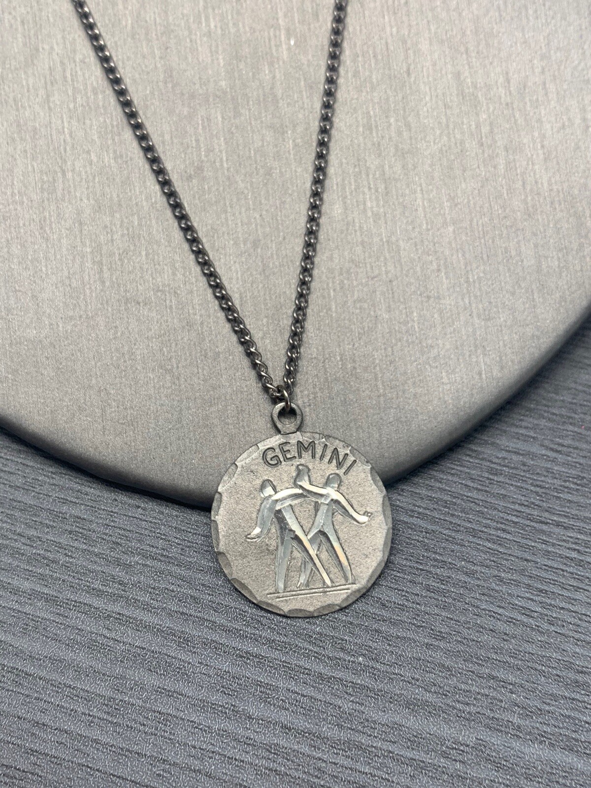 Vintage Pewter BDA Zodiac astrology Gemini Horoscope Pendant Necklace 18”