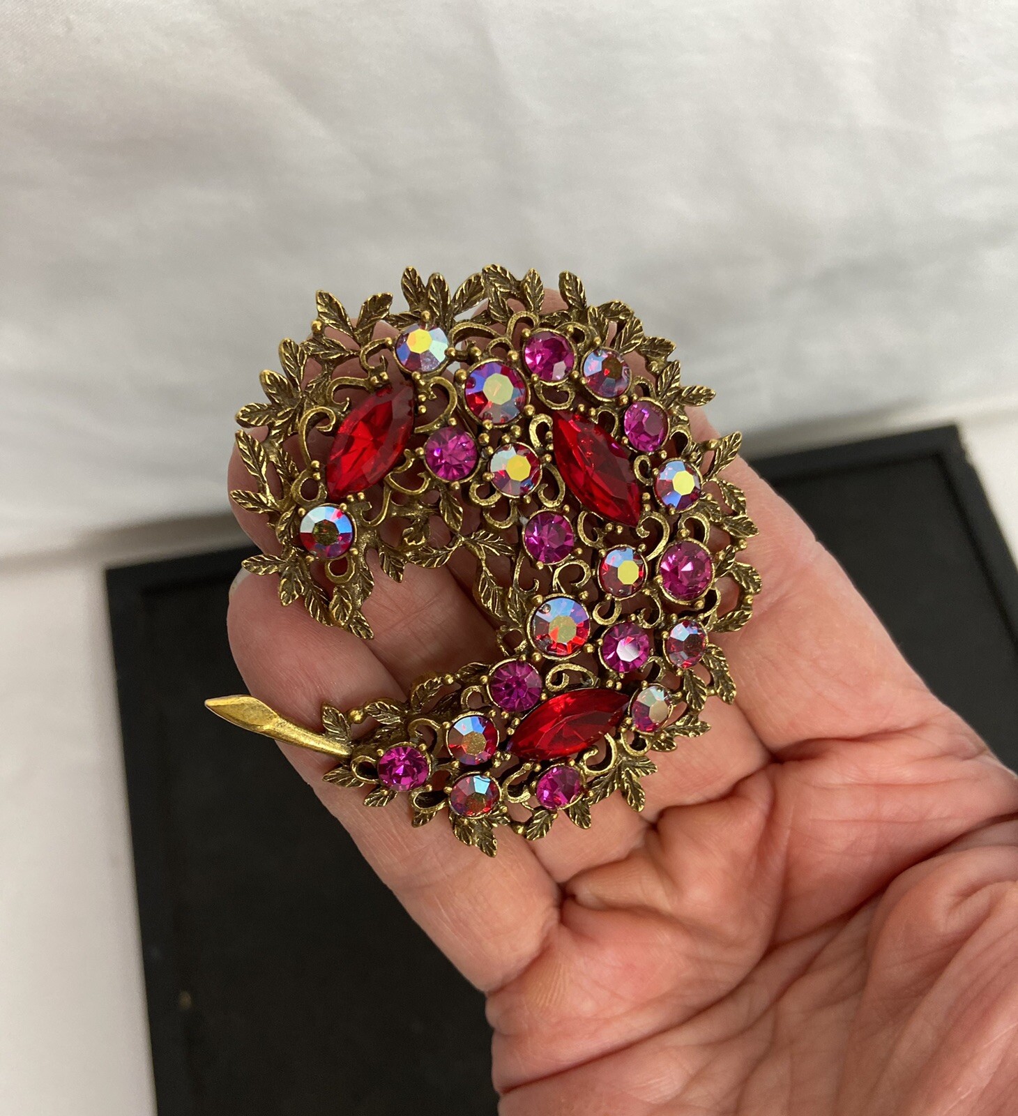 Vintage Emmons Brooch Fuchsia Aurora Red Rhinestones Pin