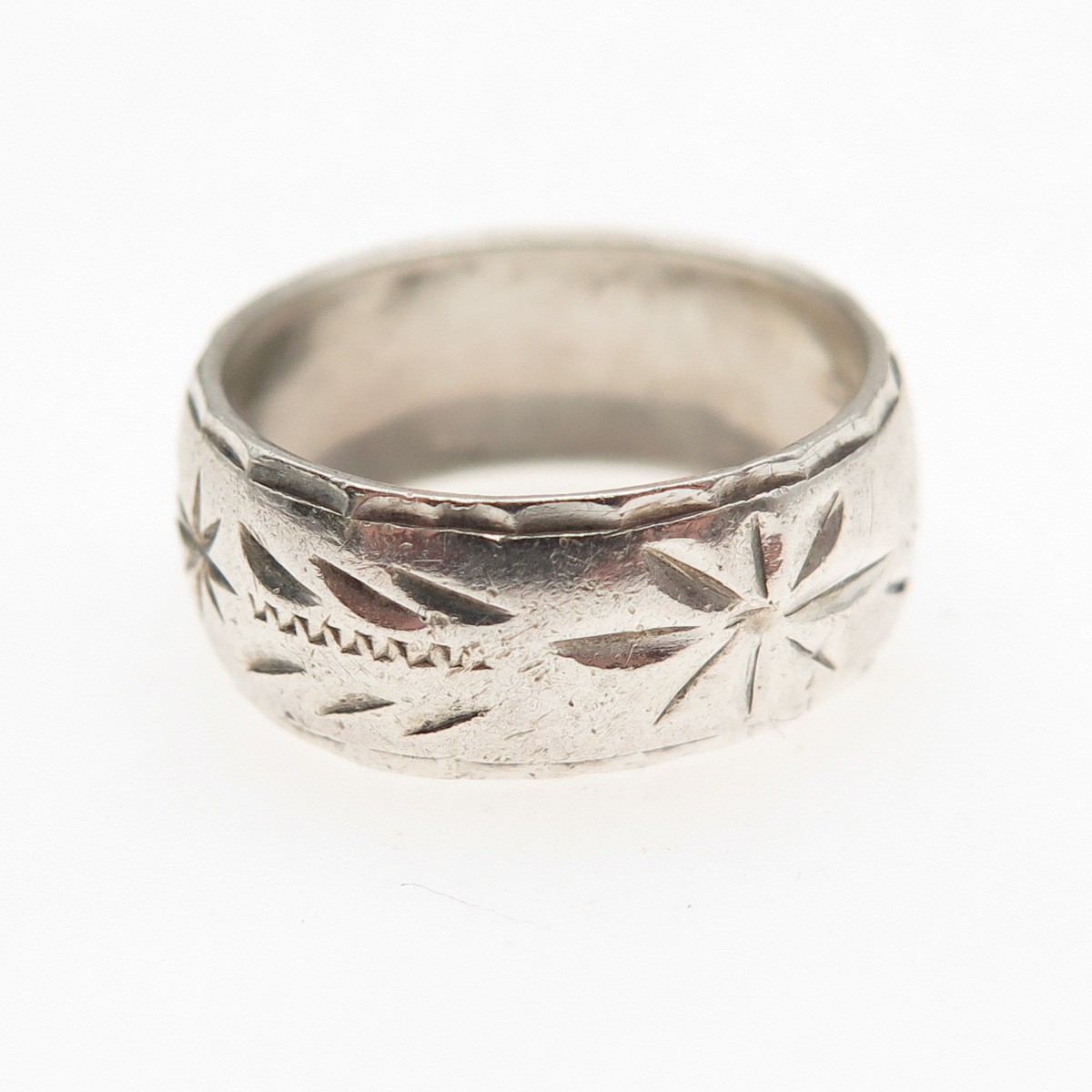 925 Sterling Silver Vintage Oxidized Floral Band Ring Size 4.25