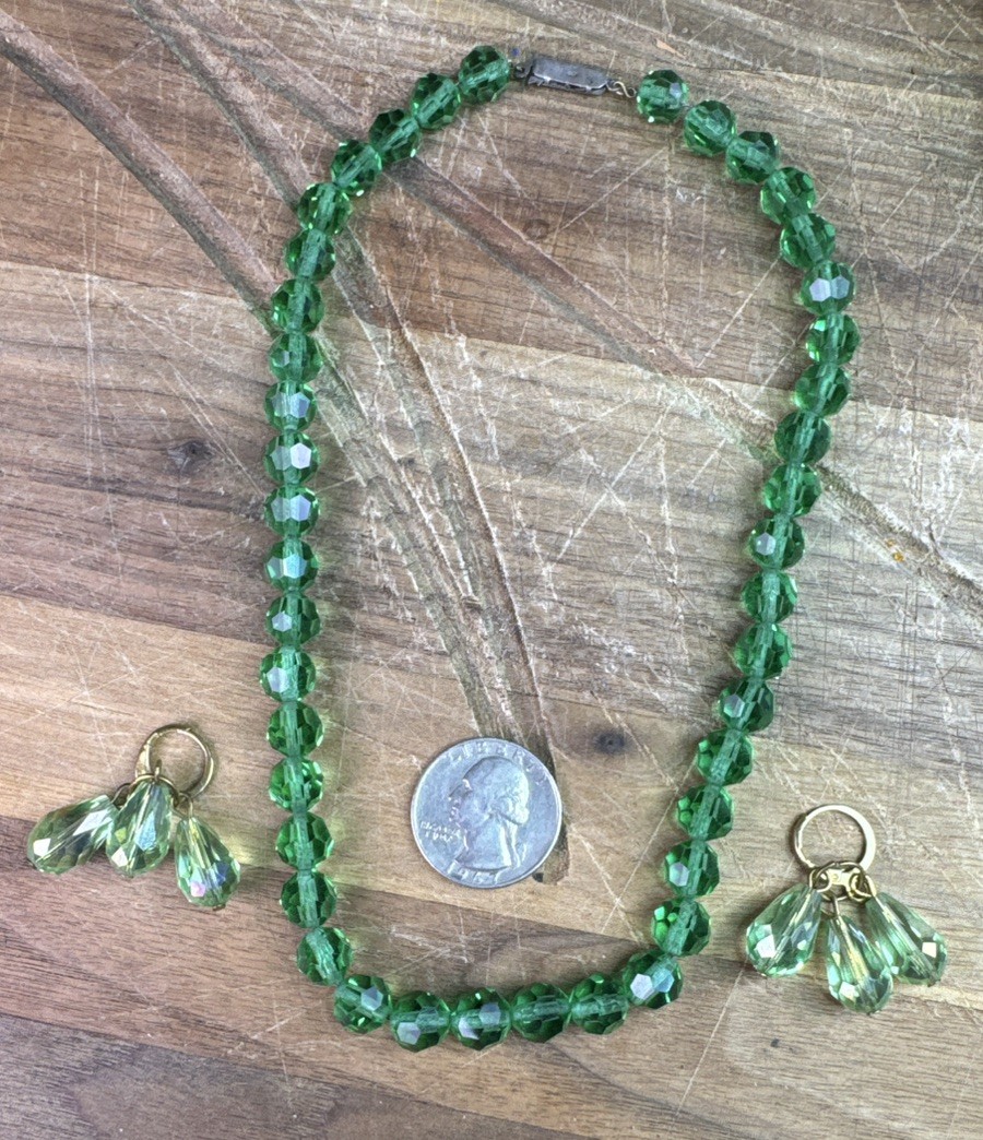 Emerald City Green Crystal Glass Choker Necklace 835 Silver Clasp w/Earrings Set