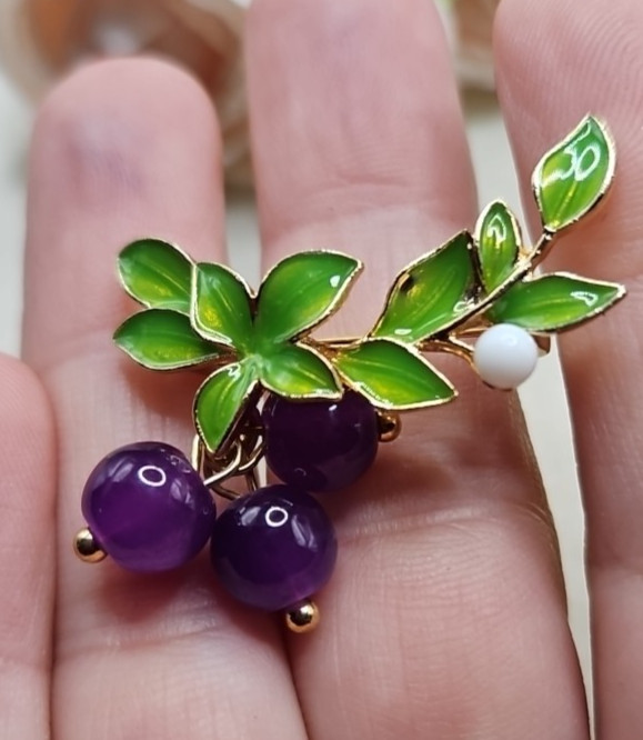 Vintage Blueberry Grape Enamel Brooch Pin Purple Green White Statement Fruit