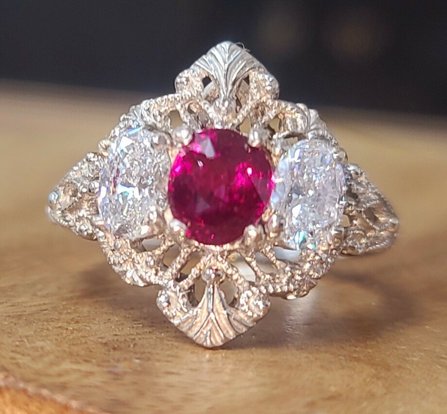 Platinum vintage art deco untreated ruby diamond ring 1.52ct GIA Cert 1920’s