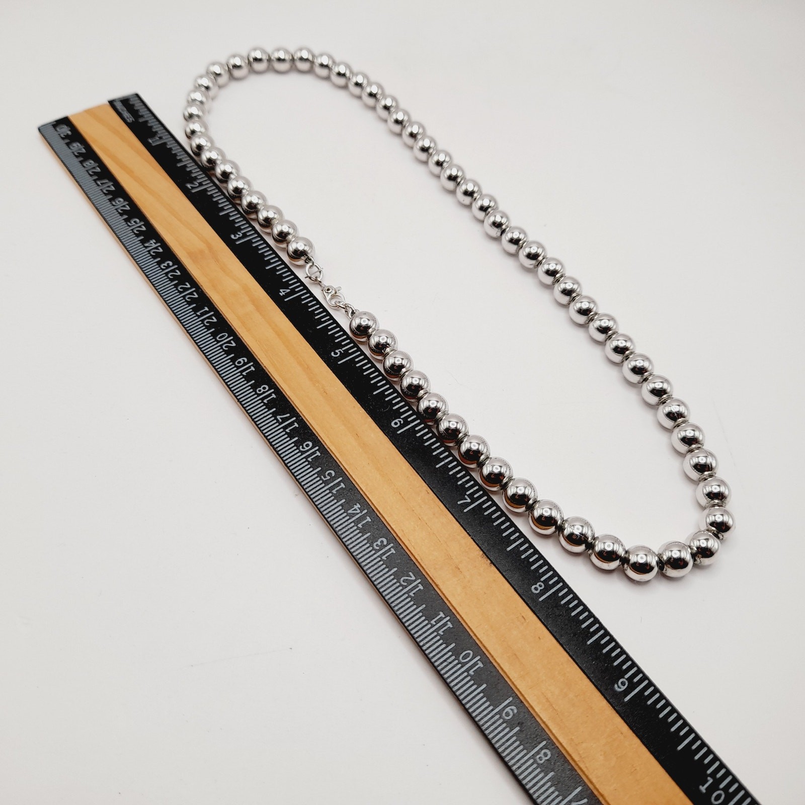 Vintage MONET Rhodium Plated Bead Necklace Sister Clasp Hang Tag