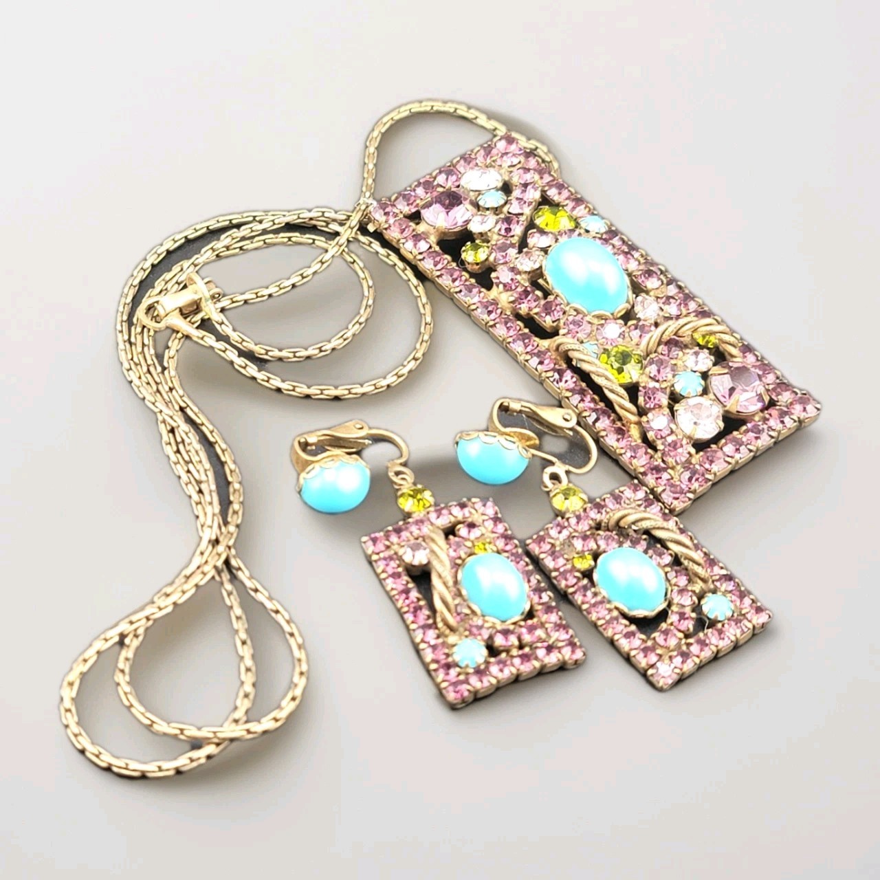 Vtg 3 pc Set Brooch Pendant Earrings Purple Rhinestones Blue Cabochons Jewelry
