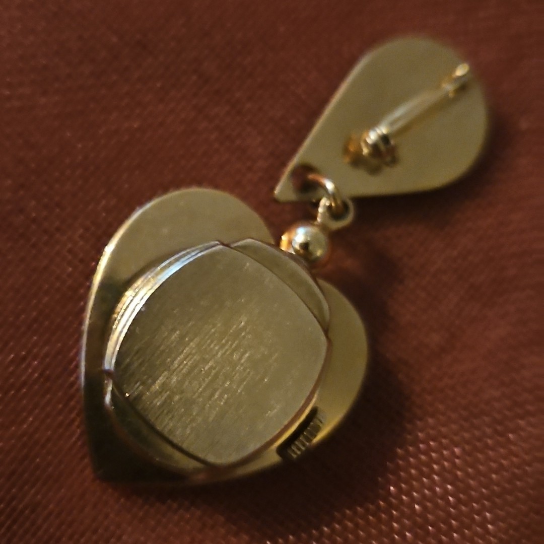 Vintage Brooch Watch – Endura, Swiss Made