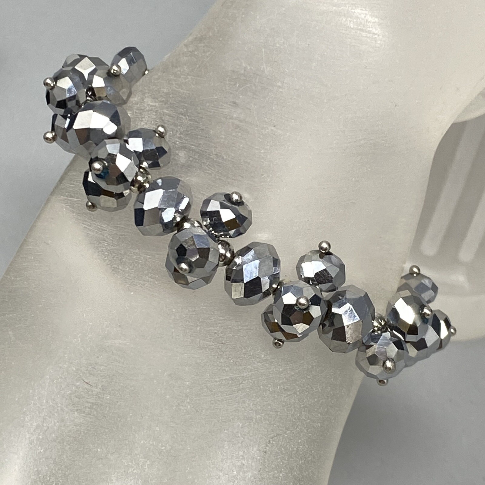 Stretch Bead Bracelet Silver Faceted Glass Cluster Fire Polished Iridescent 7″