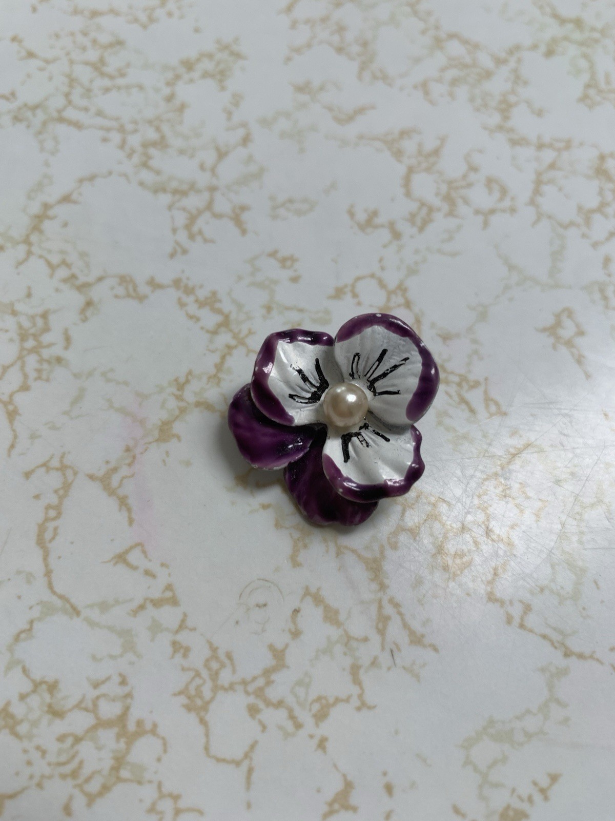VINTAGE STERLING SILVER BEAU ENAMELED PANSY 925 PIN